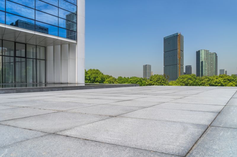 Modern concrete paver arrangement